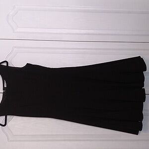 Sleeveless black dress